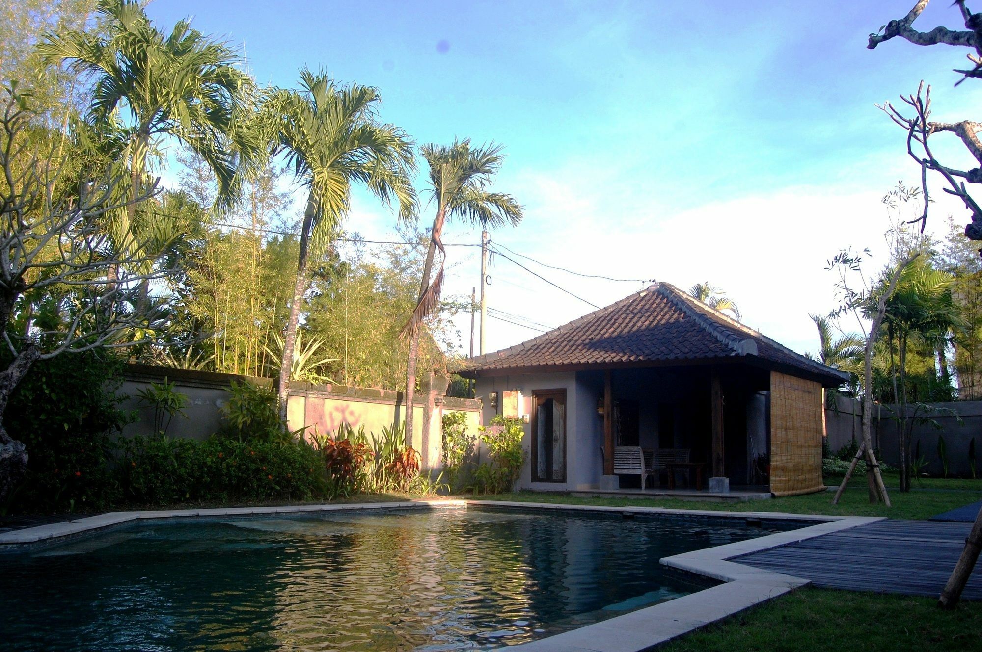 Pondok Alit Resort Seminyak Eksteriør bilde