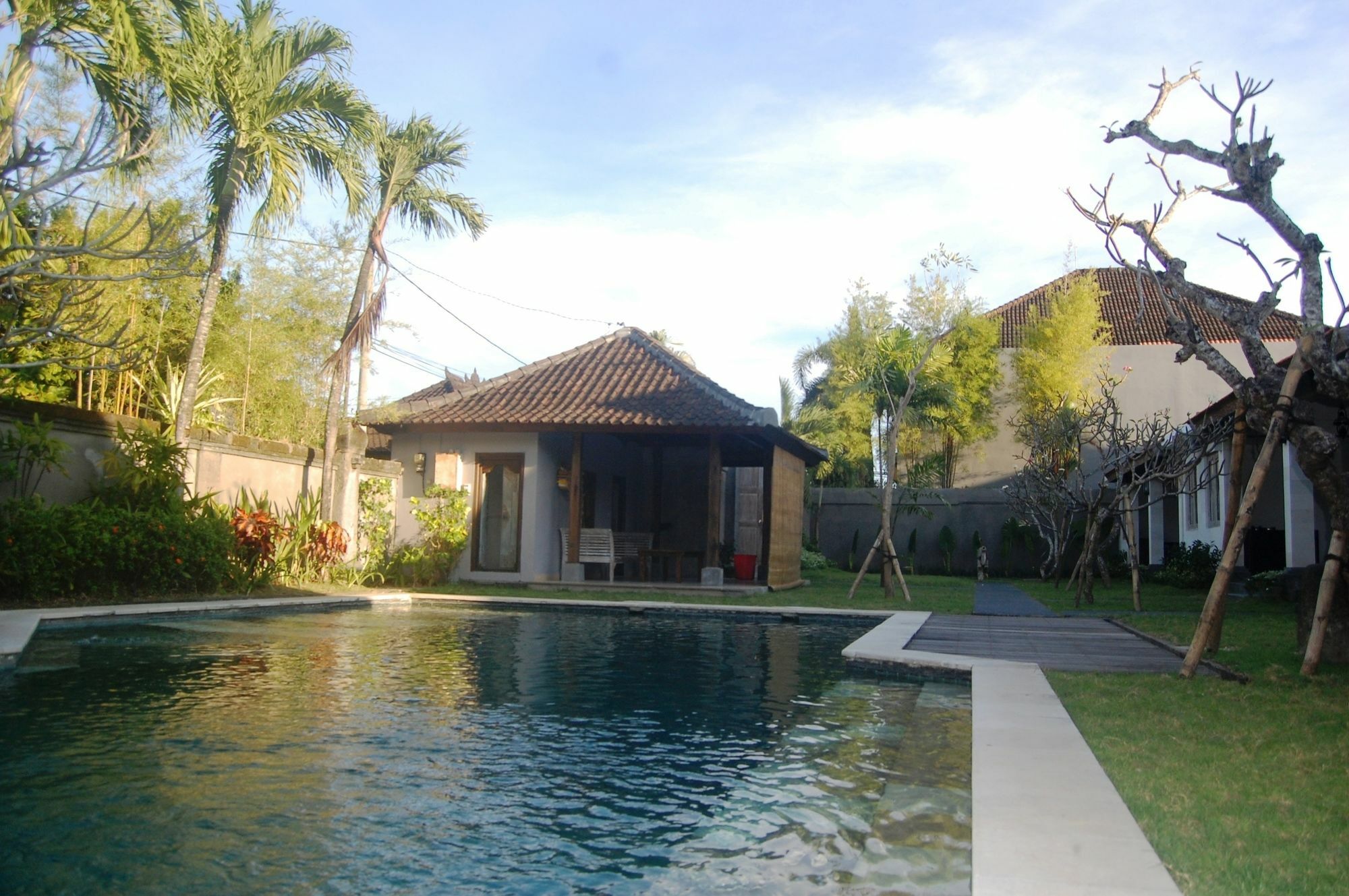 Pondok Alit Resort Seminyak Eksteriør bilde